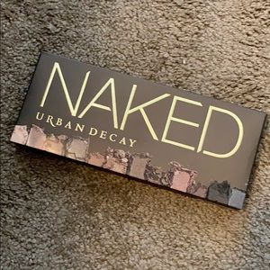 Eyeshadow pallete